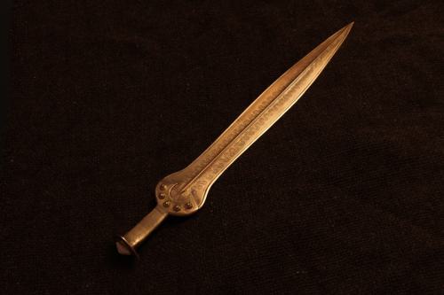 Replica of a Hajdúsámson blade